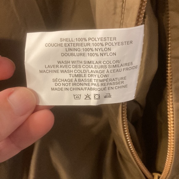 Cute Retro Look/Fleece Reversible Jacket! (Fits like L) - Picture 7 of 7